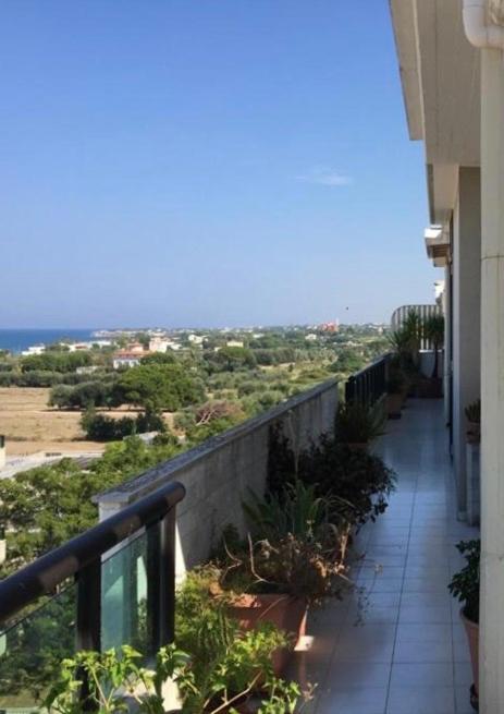 Luminoso Attico Apartment Trani Luaran gambar